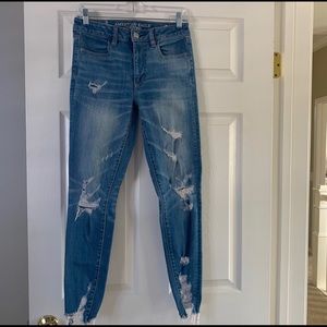 American Eagle dark wash jeans women’s size 6
